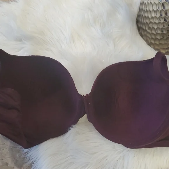 Victoria's Secret Deep Purple Lace Bra - Picture 10 of 14